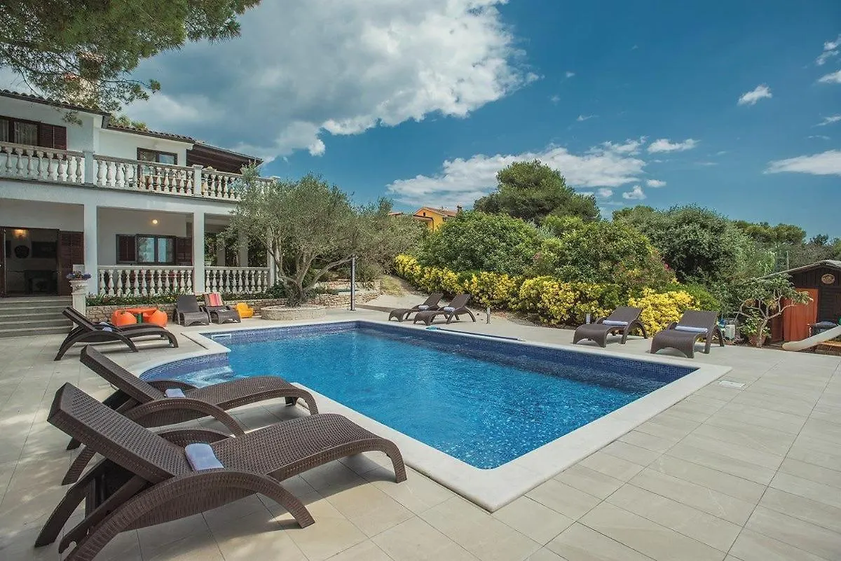 Villa Mima Banjole 0*,  Kroatien